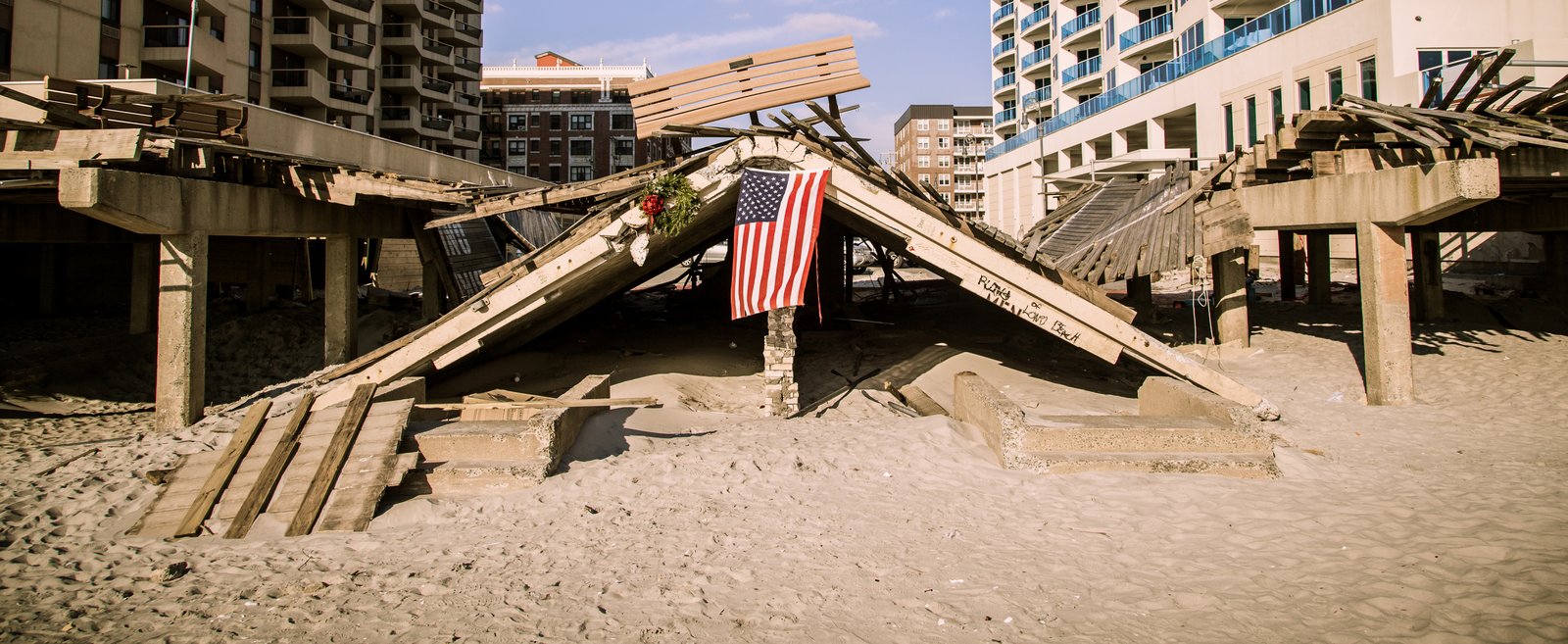 art-of-sandy-mo-long beach-3.jpg